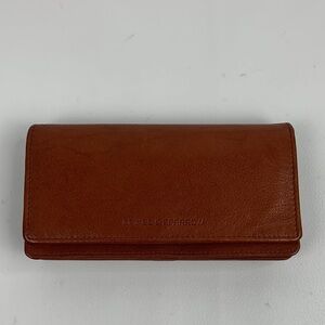 Spikes & Sparrow Rich brown genuine Leather Wallet Zippered pockets Snap NEW